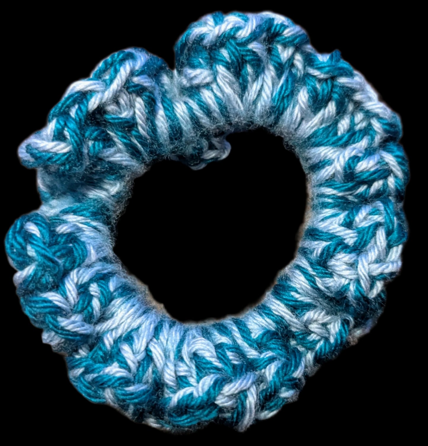 Blue & Teal Crochet Scrunchie, Blue and Teal Crochet Scrunchie, Handmade Blue & Teal Scrunchie, Ocean-Inspired Crochet Scrunchie, Boho Two-Tone Crochet Scrunchie in Blue & Teal,
