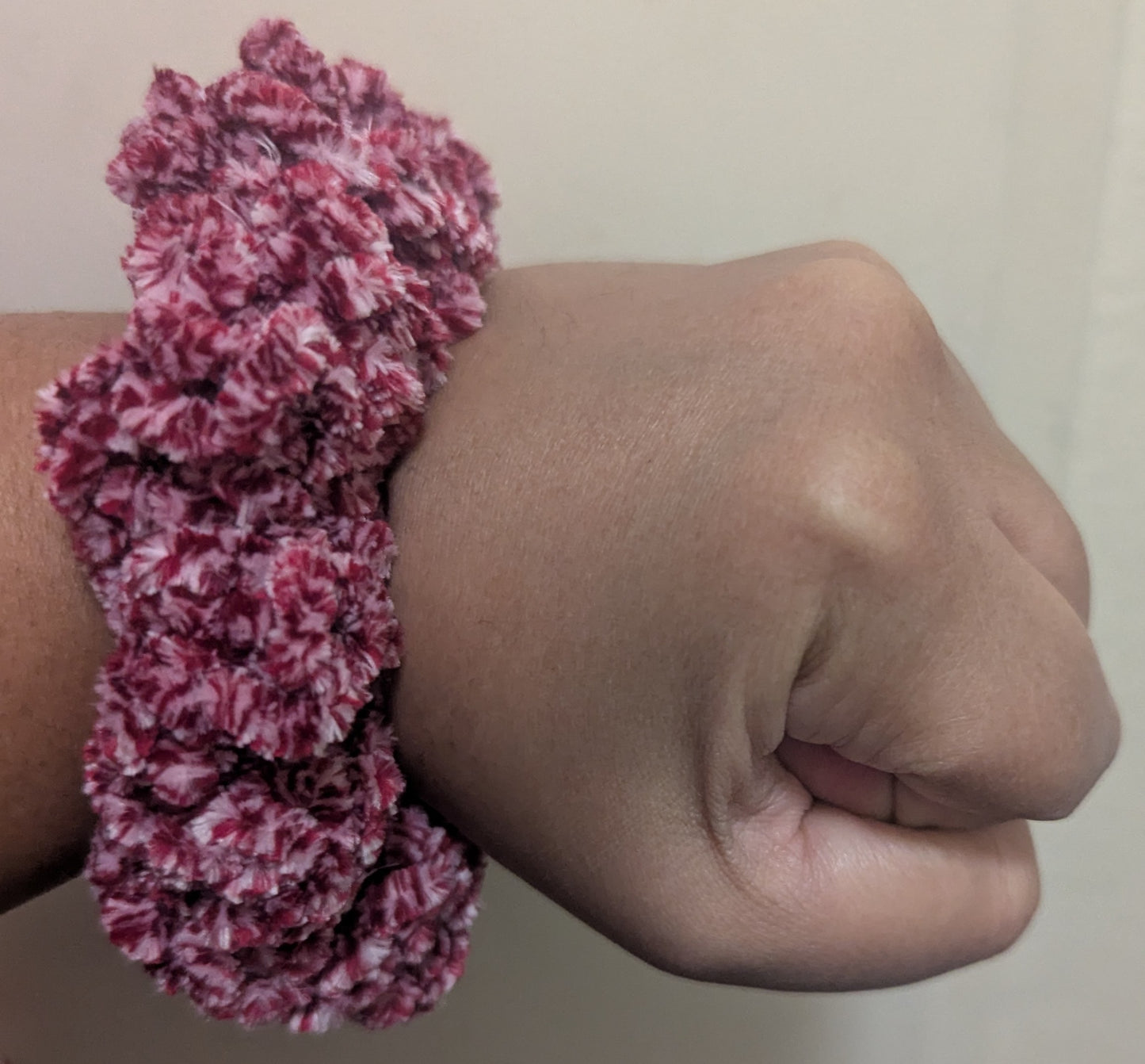Red/White Chenille Crochet Scrunchie, Red and White Chenille Crochet Scrunchie, Handmade Red & White Chenille Hair Scrunchie, Holiday Red & White Chenille Scrunchie, Soft & Fluffy Chenille Crochet Scrunchie, Red & White,