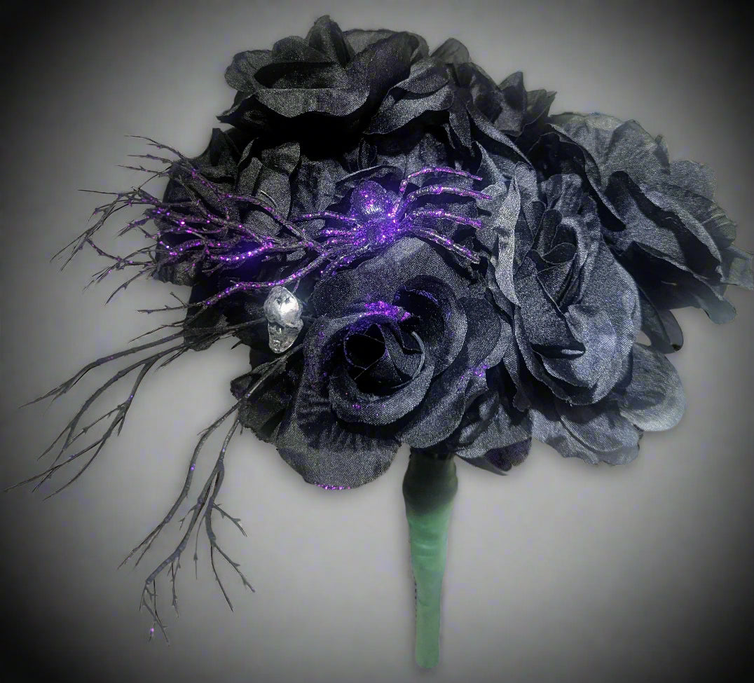 Black Roses Bouquet, Black rose bouquet, The Gothic Romance Black Rose Bouquet, Black Rose Bouquet for Halloween or Spooky Season,Gothic bouquet,Skull bouquet,Halloween bouquet,Dark flower arrangement, Home Decor,