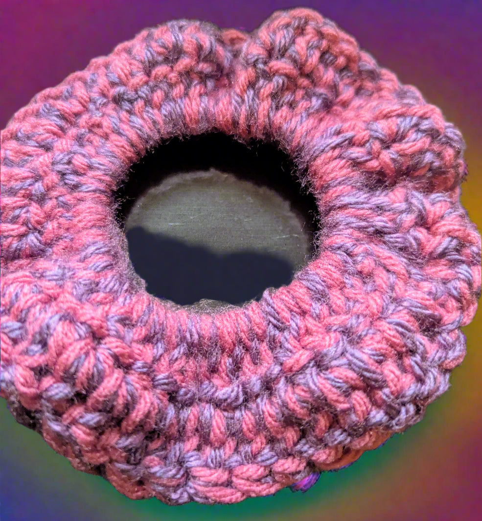 Purple & Plum Crochet Scrunchie, Purple & Plum Crochet Scrunchie, Purple & Plum Handmade Purple & Plum Scrunchie, Boho Two-Tone Crochet Scrunchie in Purple & Plum, Unique Purple & Plum Hair Scrunchie
