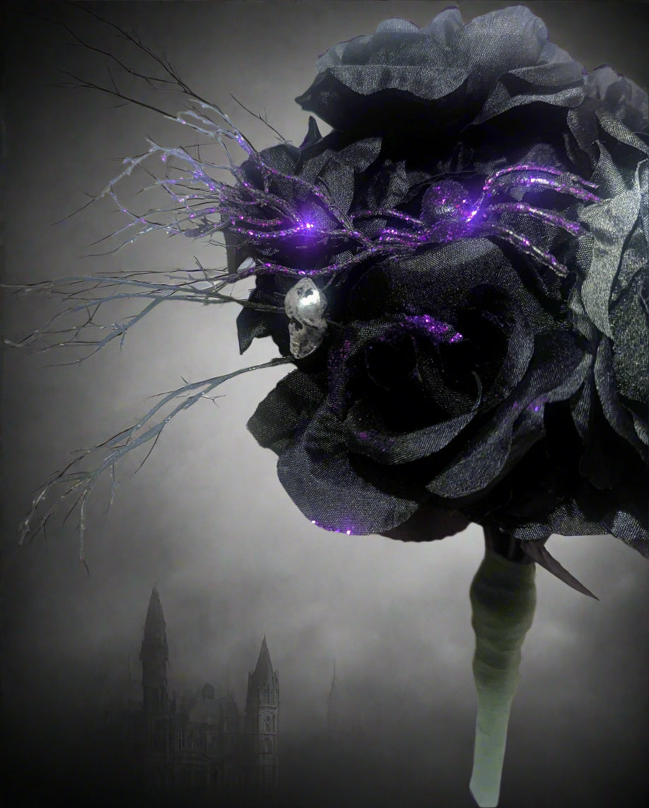 Black Roses Bouquet, Black rose bouquet, The Gothic Romance Black Rose Bouquet, Black Rose Bouquet for Halloween or Spooky Season,Gothic bouquet,Skull bouquet,Halloween bouquet,Dark flower arrangement, Home Decor,