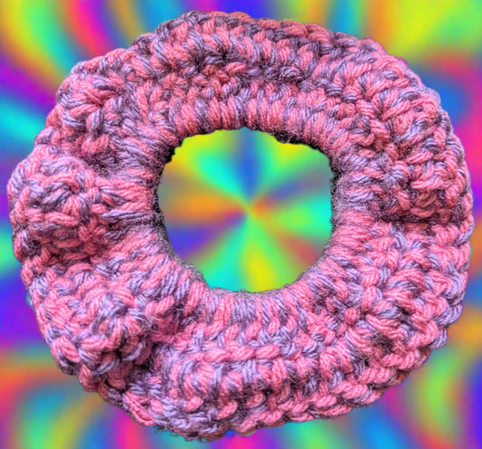 Purple & Plum Crochet Scrunchie, Purple & Plum Crochet Scrunchie,  Purple & Plum Handmade Purple & Plum Scrunchie, Boho Two-Tone Crochet Scrunchie in Purple & Plum, Unique Purple & Plum Hair Scrunchie